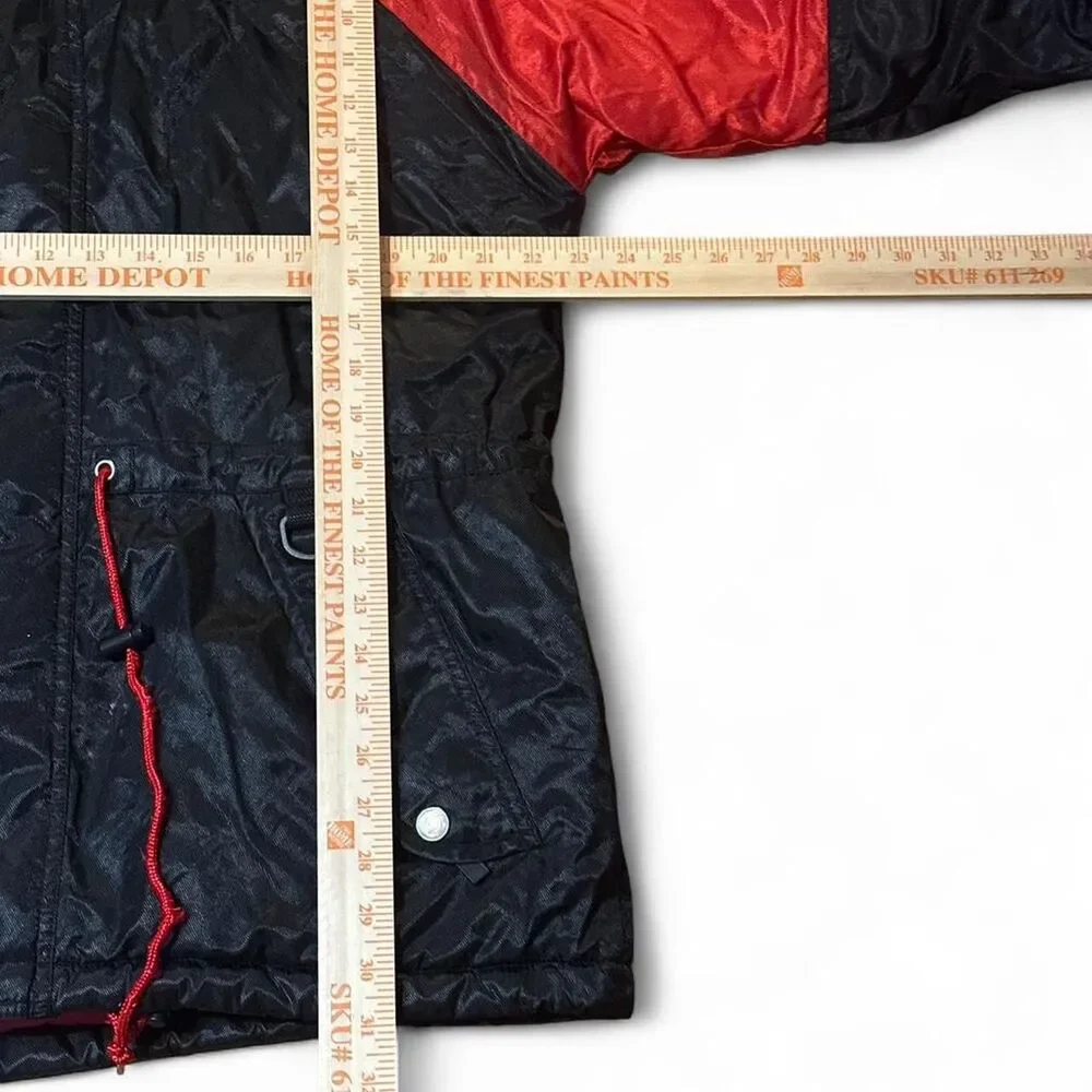 Marlboro Men's Black and Red Coat